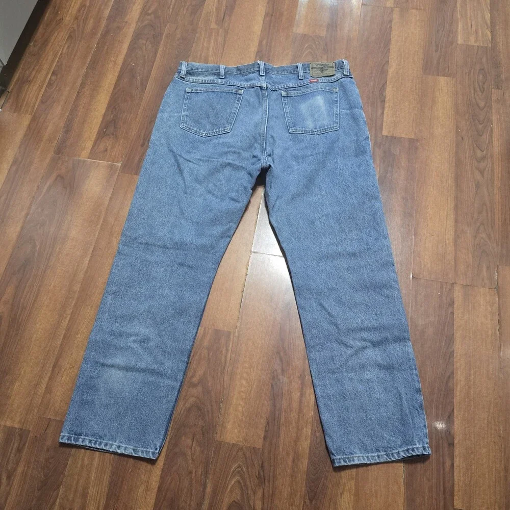 Vtg Wrangler Jeans Men Pemium Denim 42x31 Stonewash Blue Authentics 96501DS Y2K
